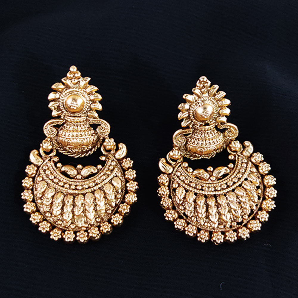 Wajiha Traditional Antique Gold Plated Earrings Tikka Set – KaurzCrown.com